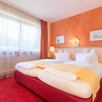 ホテル Hotel-pension Platzl