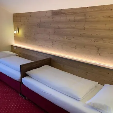 Hotel-pension Platzl 3*