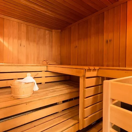 Otel Hotel-pension Platzl Schladming